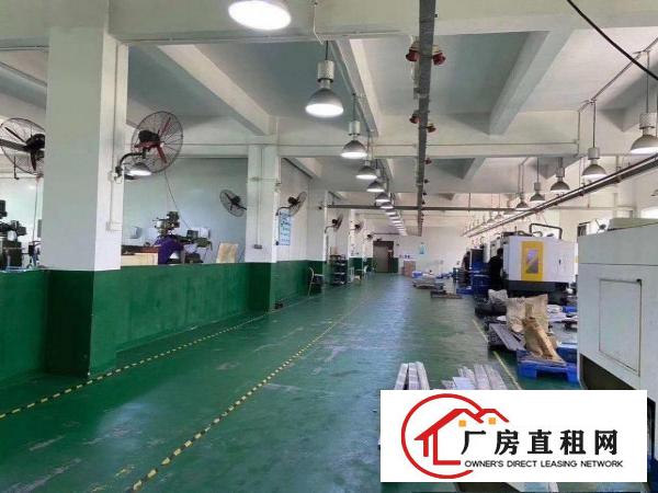  凤岗工业园区3楼3600平
