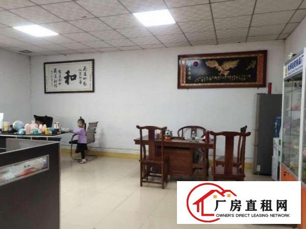  凤岗镇竹塘工业区三楼电子厂730平方合同期长空地大招租