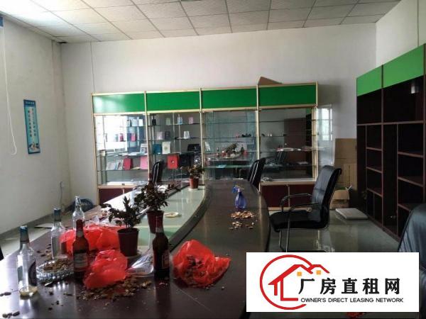  凤岗嘉辉豪庭独门独院厂房出租3600平　官井头大运