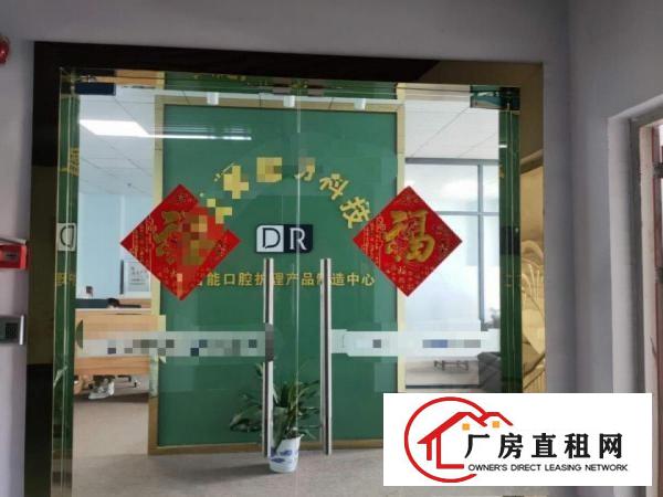  带精装修拎包入住凤岗雁田楼上电子厂房转租700平