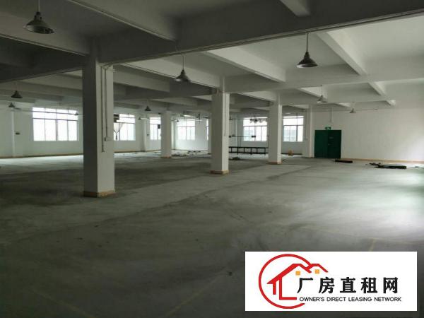  凤岗黄洞东深二路旁原房东厂房招租二路1200平米带有货梯