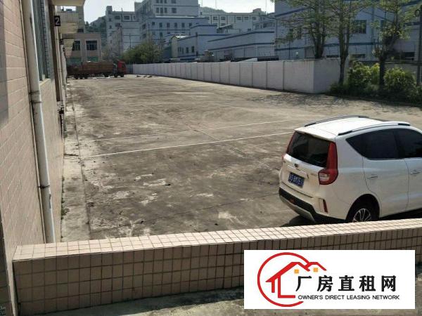  凤岗雁田纸箱电商物流仓库独门独院出租6000平卸货平台
