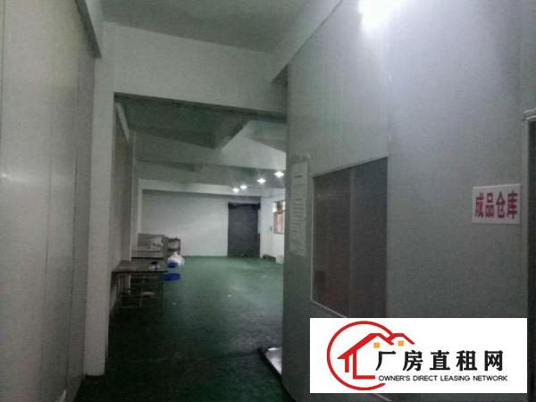  凤岗镇主道边二楼厂房刚空出500平方