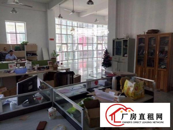  凤岗沙岭车站附近手袋皮具厂房出租1700平方