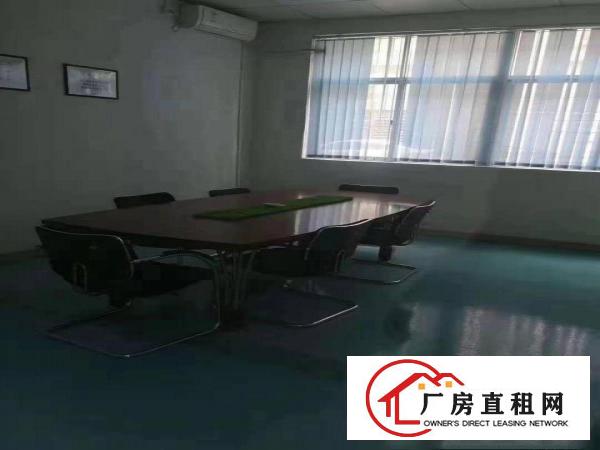  凤岗靠深圳平湖五金注塑模具一楼厂房1100平出租6米高