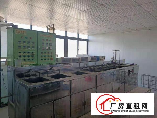  凤岗产业园手机玻璃可以做点小污染厂房楼上1100平方出租