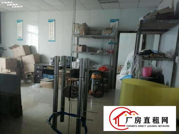  现成水电工作台面，凤岗五联650平米楼上厂房出租