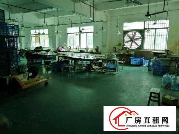  现成水电工作台面，凤岗五联650平米楼上厂房出租