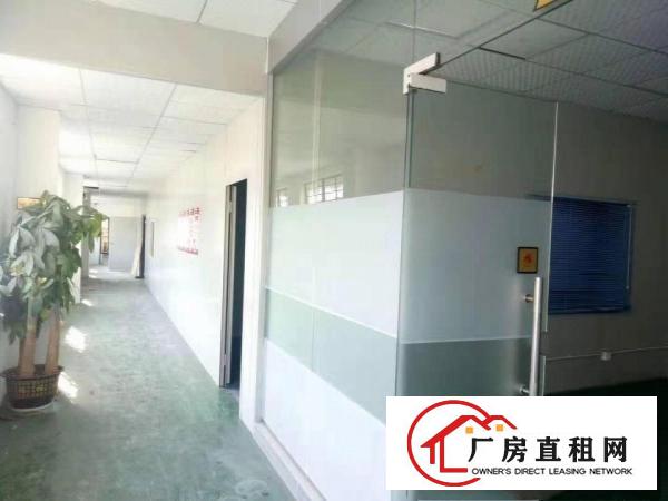  凤岗雁田拎包入住水电到位带装修厂房二楼750平出租近深圳