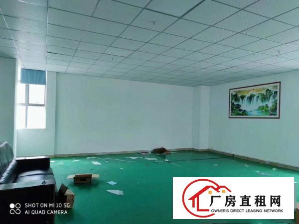  凤岗1500平整层精装修招租，原房东分租实际面积