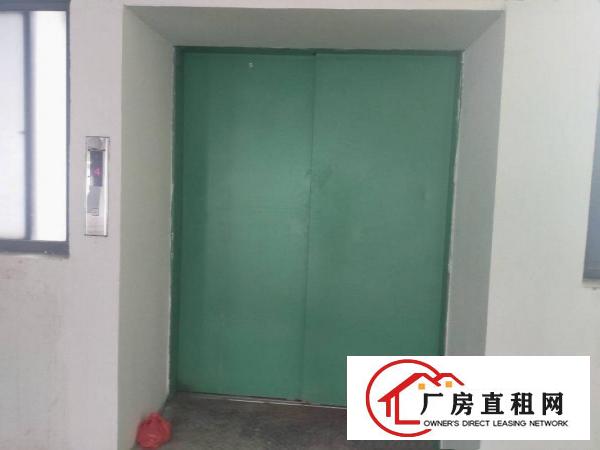  独院五金，模具，电商物流存储等行业，现成地坪漆，水电齐全！