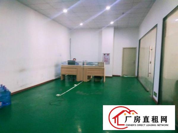  精装修办公室，带牛角，东深公路边上，大车好进，价格都好谈
