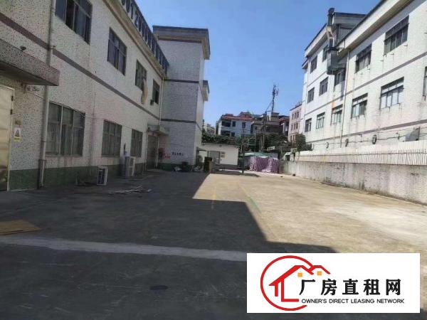  凤岗靠近龙岗厂房出租二楼1600平米出租带地坪漆办公室