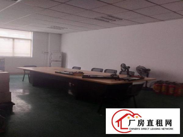  电子电商口罩厂行业，豪华办公室装修，周边环境配套，好招工