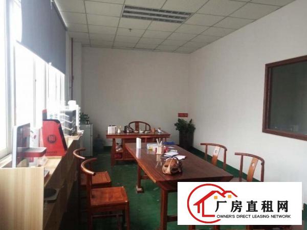  雁田新出楼上600平，精装修，拎包生产。