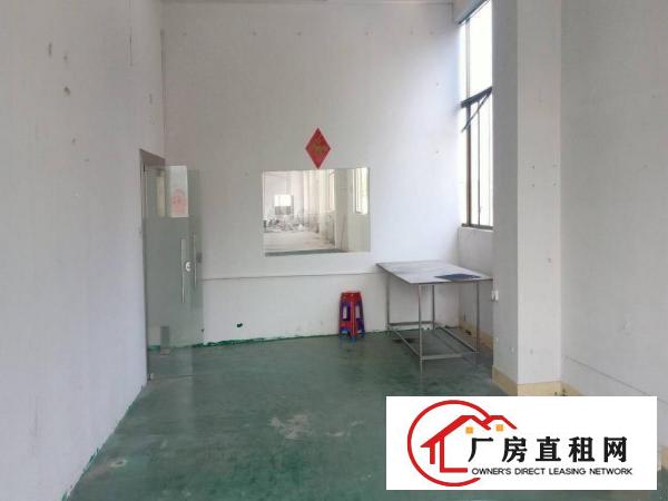 新出电子厂整层2000平米带装修双电梯水电到位业主直租