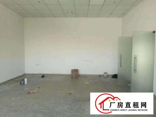  光线好水电齐全凤岗油甘埔楼上600平带装修办公室厂房出租