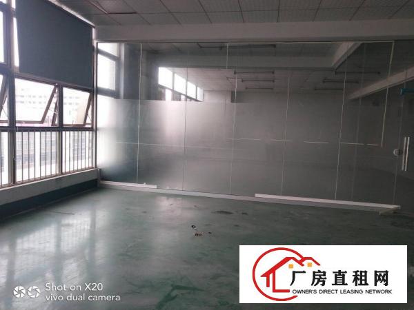  凤岗业主小独院厂房分租一楼500方23元，楼上700方15元