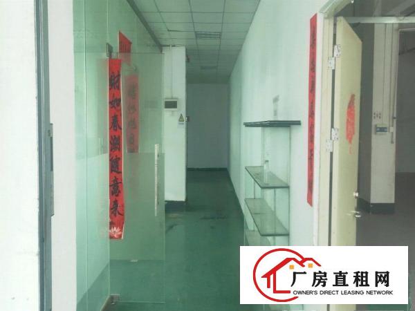  厂房通风采光很好，水电齐全