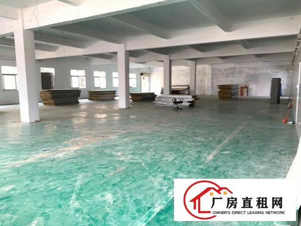  清溪高速出口标准厂房二楼带装修1020平米出租
