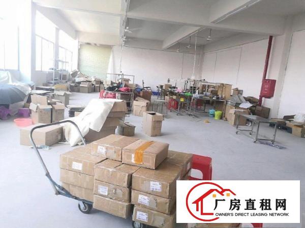  清溪新出标准厂房二楼500平米带装修出租