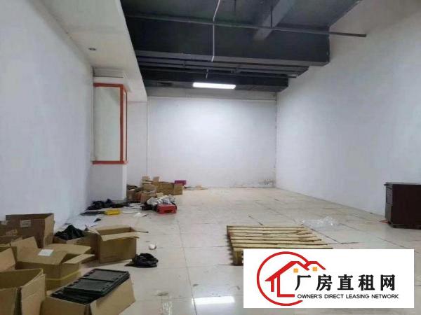  清溪三中三楼厂房面积846平精装办公室主线到车间月底清空。