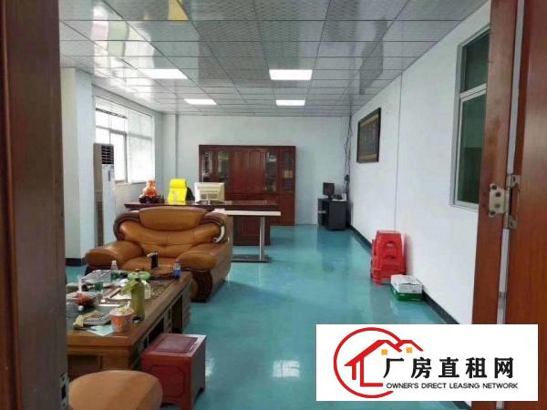  清溪镇主干道旁刚出无尘车间二楼800平方，地坪漆水电拎包生产