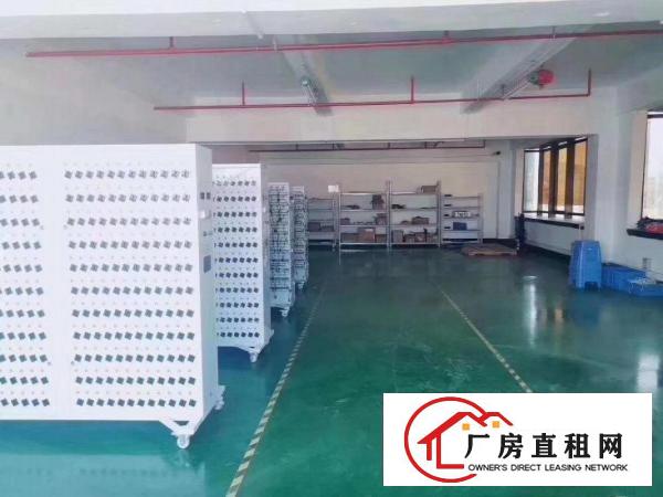  清溪新出原房东楼上带精装修厂房1500平有消防喷淋