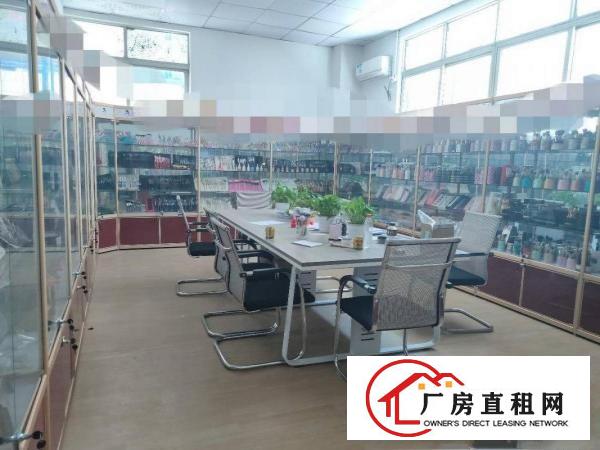  清溪厂房招租二楼1500平豪华精装修可分租，好招工。