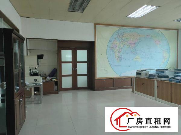  清溪一楼680平方带装修空地超大原房东出租