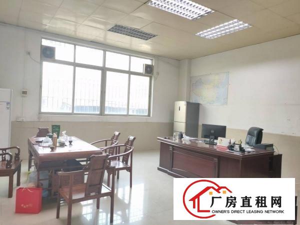  清溪一楼680平方带装修空地超大原房东出租