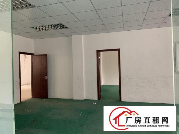  清溪三中新出临街厂房二楼带装修650平米出租，现成水电
