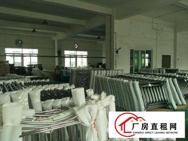  谢岗镇新城工业区一二楼各1000平方出租