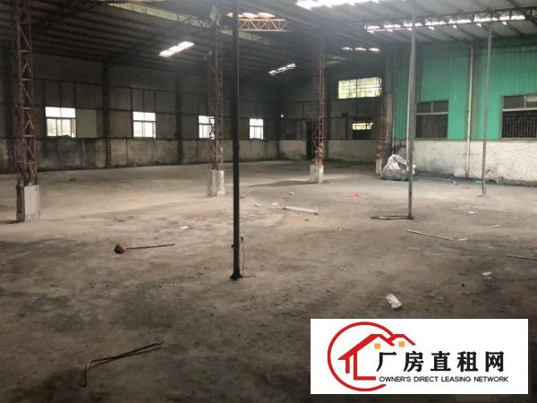  经典小独院，超大空地，交通便利，可进挂车