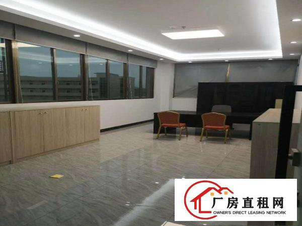  新出楼上豪华装修办公室400平方出租分租！水电齐全！