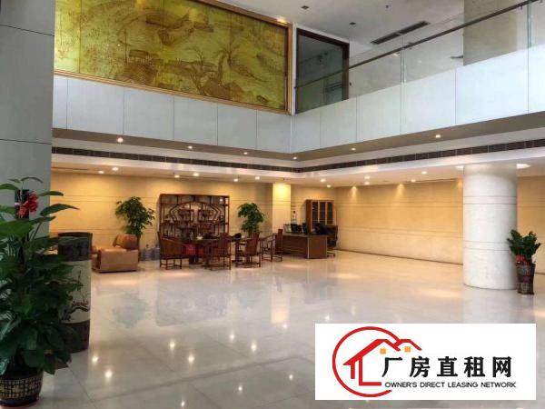  新出独门独院厂房4200平方出租，带办公室和宿舍！