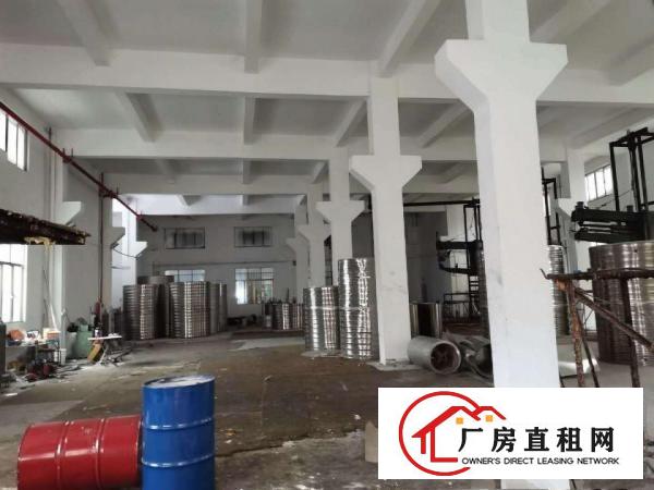  新出一楼860平方出租，高7米，带牛角，有现成办公室。