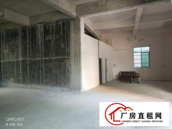  上坑本地房东自建厂房一楼300平出租