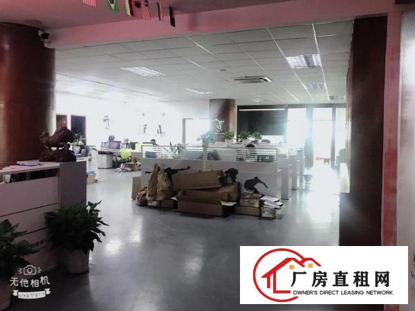  业主直租常平镇金美科技园二楼1300平精装修出租