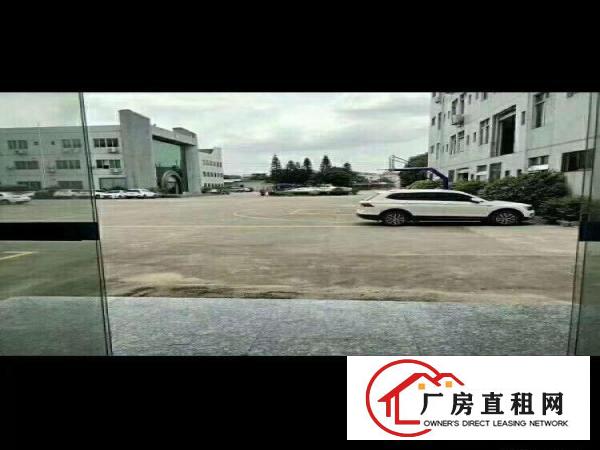  常平镇国土证超靓标准一楼2700平（大小可分租）厂房形象好