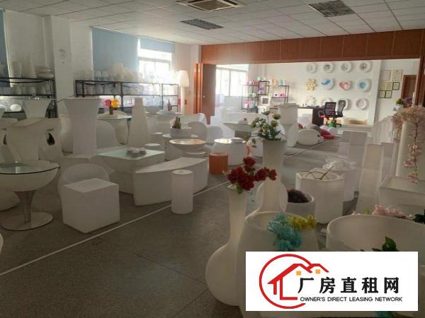  分租工业园区内带电梯二楼厂房带装修办公室两间 仓库