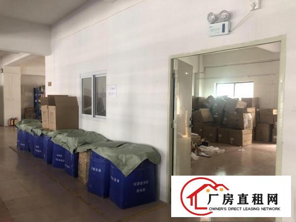  常平5800元现成办公装修3楼650平2吨电梯拎包入住