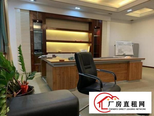  常平单一层九成新独院3200平方，送现成装修办公室形象好