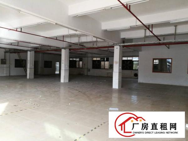  常平镇横江厦工业区楼上厂房650平米带装修，空地大水电齐全！