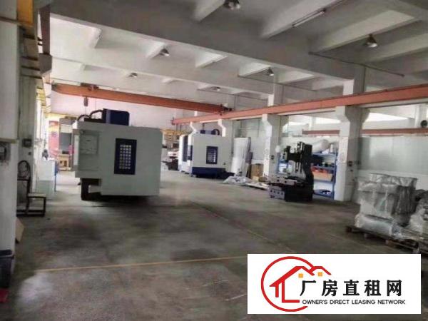  石涌一楼960平方带5吨航车现成办公室水电齐全