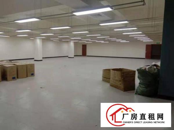  横沥镇驹马路边楼上原房东新出600平方精装修直租