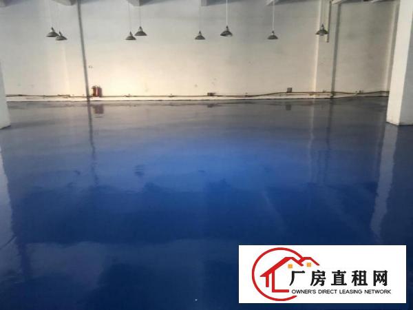  横沥工业区里面分租三楼厂房850平，租金8块钱