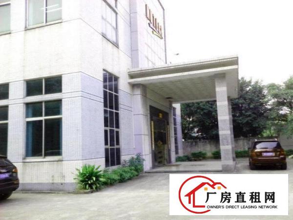  东坑镇彭屋原房东新空出一楼厂房900平方，水电齐全