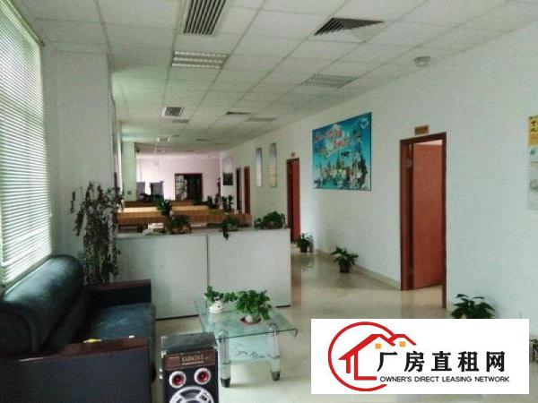  东坑镇彭屋原房东新空出一楼厂房900平方，水电齐全