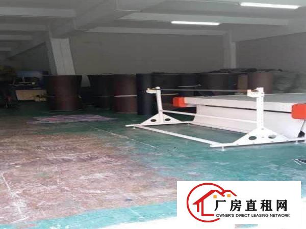  出入方便，位置很合适一些小加工厂。